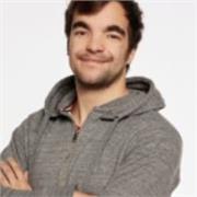 Soy Alejandro! Un Desarrollador de aplicaciones con mas de 10 años de experiencia. Aparte de la programación me gusta mucho la docencia. He desarrollado mis propias técnicas para transmitir conceptos abstractoy y complejos a gente joven y mayor curiosa y